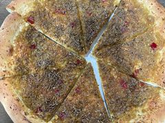 隔壁店的蒜蓉烤馕-清真·马峰烤肉(小学习北巷店)