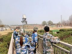 -亲兄弟真人CS团建拓展基地