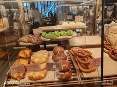 -RUXU入续糖水铺与包(卓悦中心店)