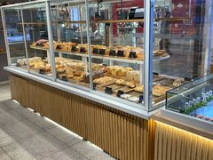 -焙丽拾光(麦凯乐直营店)