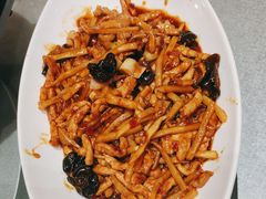 -辛香味烧鱼馆·非遗技艺·排骨红烧肉(光谷医药园店)