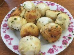 -老字号眼镜子煎包汤包店