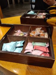 -时尚殿堂明星门店