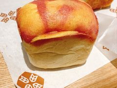 芋泥蛋黄流心吐司-麦陌(正弘城店)