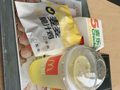 -麦当劳(姜山镇海港城店)