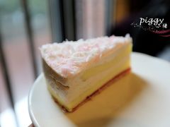 花舞纷飞蛋糕-星巴克(红房子店)