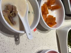 -海底捞火锅(杭州庆春路夜宵主题店)