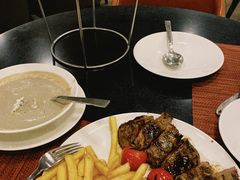 -WOLFGANG PUCK KITCHEN & BAR(迪士尼小镇店)