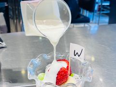 -W COLLECTIVE  DESSERT SHOP