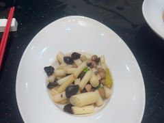 -香山湖家家宴(中山陵店)