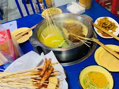 -马路边边·成都串串(翠柏路店)
