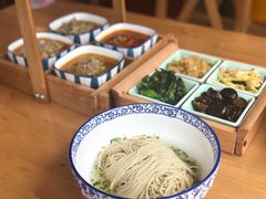 -朱洪元苏式面馆(绿宝广场店)