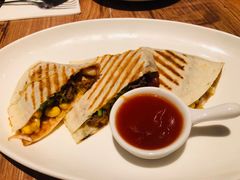 -玛格萝妮(汇智国际商业中心店)