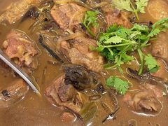 -闯关东东北农家菜(崂山石老人店)