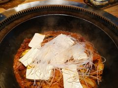 -山河屯铁锅炖(哈西站店)