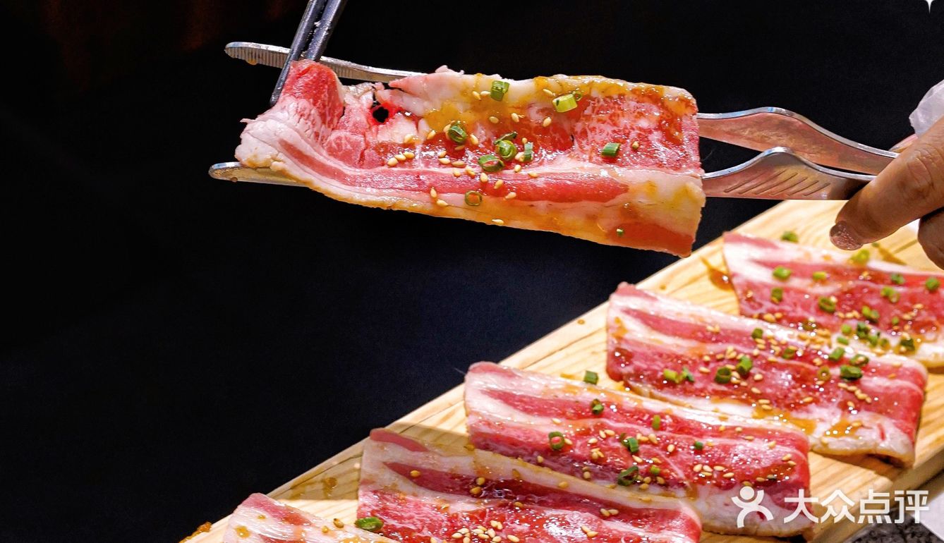 午休时间🥩从工位上转战到木偶剧院，只为你的性价比。