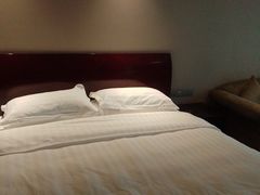 -北京金龙潭御瑞酒店(花园桥地铁站店)