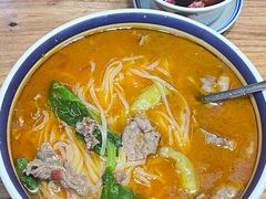 -云阿蛮云南生烫牛肉米线(奉贤路店)