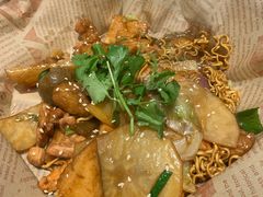 -红渡小香·牛肉麻辣香锅(车站南路店)