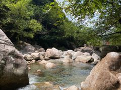 -鄣山大峡谷