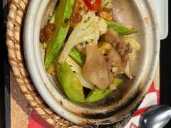 -华记煲仔华·煲仔饭(市桥易发店)