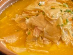 -魏铭鱼头捞饭(晋阳路店)