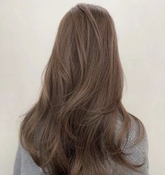-安蒂护肤造型