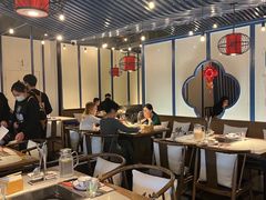 -尚尚仙·酸汤猪手·猪肚鸡火锅(华联万柳购物中心店)