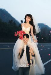 -雪中彩影婚纱摄影·品控旗舰店