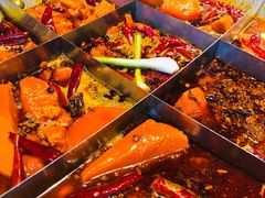 -厂花素芬九宫格火锅(红光店)