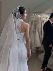 -艾米丽婚纱礼服