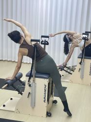 -亦美瑜伽·普拉提