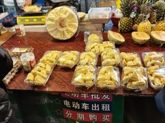 -大学城夜市