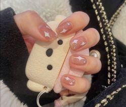 -CM.Nail美甲美睫