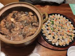 招牌必点-田螺鸡煲-食爺炭炉鸡煲·烧烤