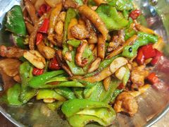 -东口码头·烧鸽子·鱼头泡饼·地方菜(金鹰悦城店)