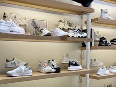 -云柏鞋业(十里堡店)