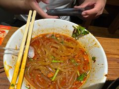 -万记麻辣烫国展总店