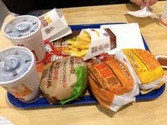 狠霸王牛堡-汉堡王(天一广场店)
