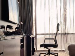 -青岛海尔洲际酒店