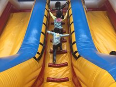 -蒙特利亲子乐园