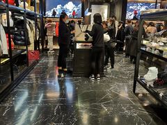 -MONCLER(北京SKP概念店)