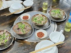 -乐山食古香跷脚牛肉