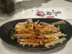 -龙湖西安曲江天街