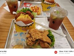 -蛋魂EGGSOUL·SPACE(德基广场店)