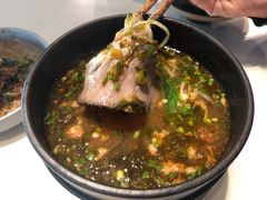 小锅米线-胡麻(静安嘉里店)