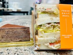 金枪鱼三明治-多乐之日(华贸天地店)