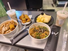 -W COLLECTIVE  DESSERT SHOP