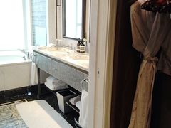 -成都华尔道夫酒店