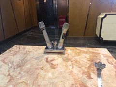 -简奥斯汀·赫本酒吧